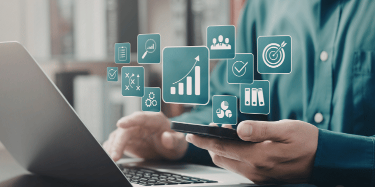 New analytics platforms for real-time business data