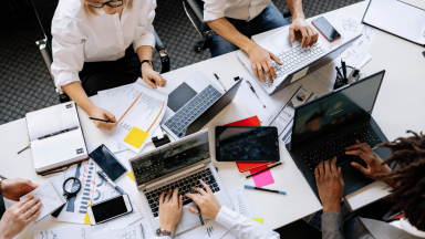 AI tools automating customer support for ecommerce brands
